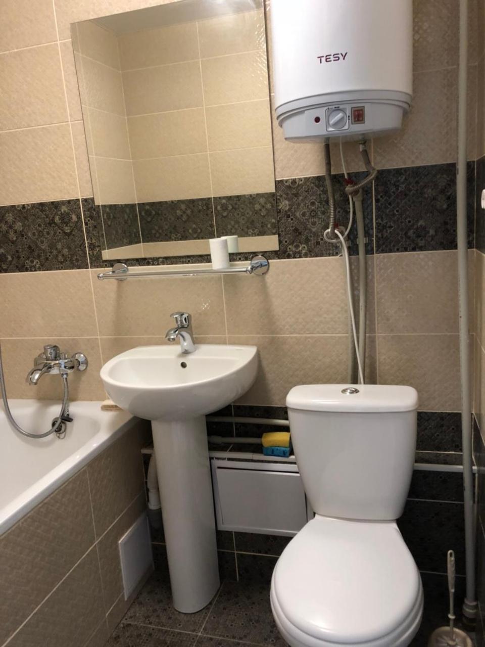 Apartment On 23 Serpnya خاركيف المظهر الخارجي الصورة